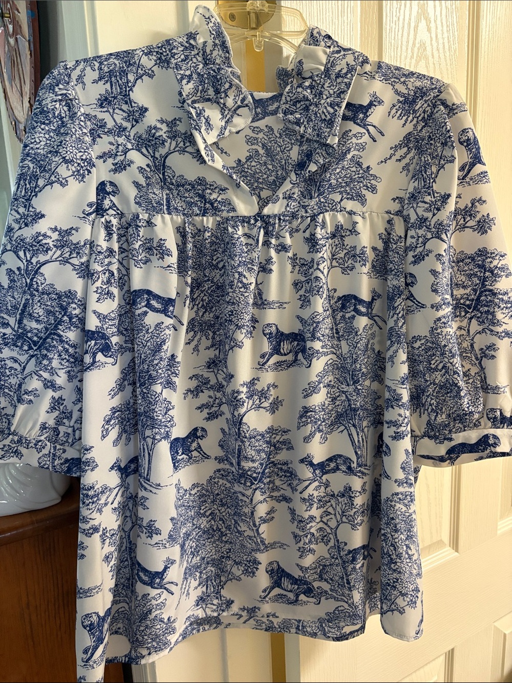 Women's Blue & White Floral Blouse. Large polyester